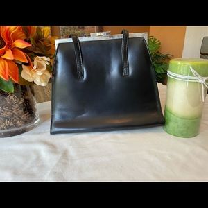 Black classic antique Lady bag